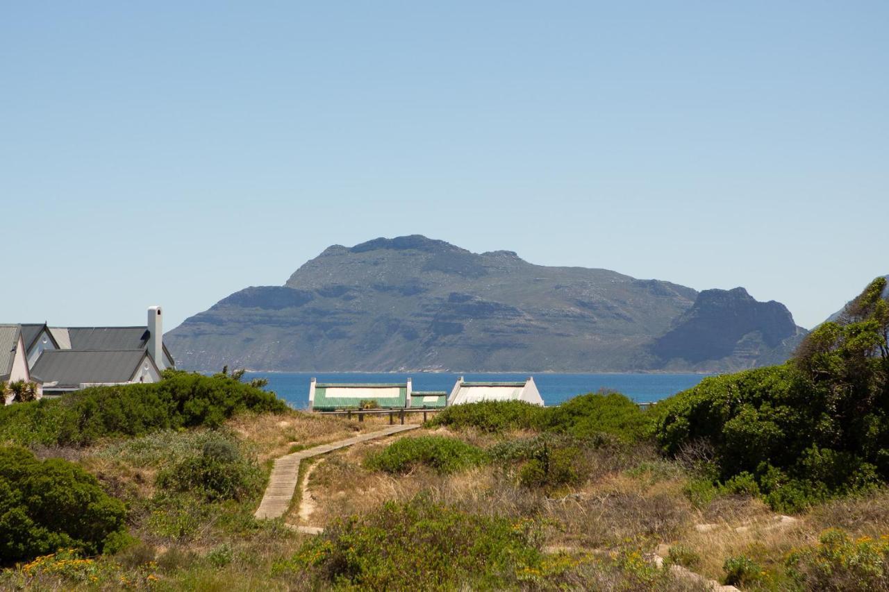 Guinea Fowl House * Kommetjie